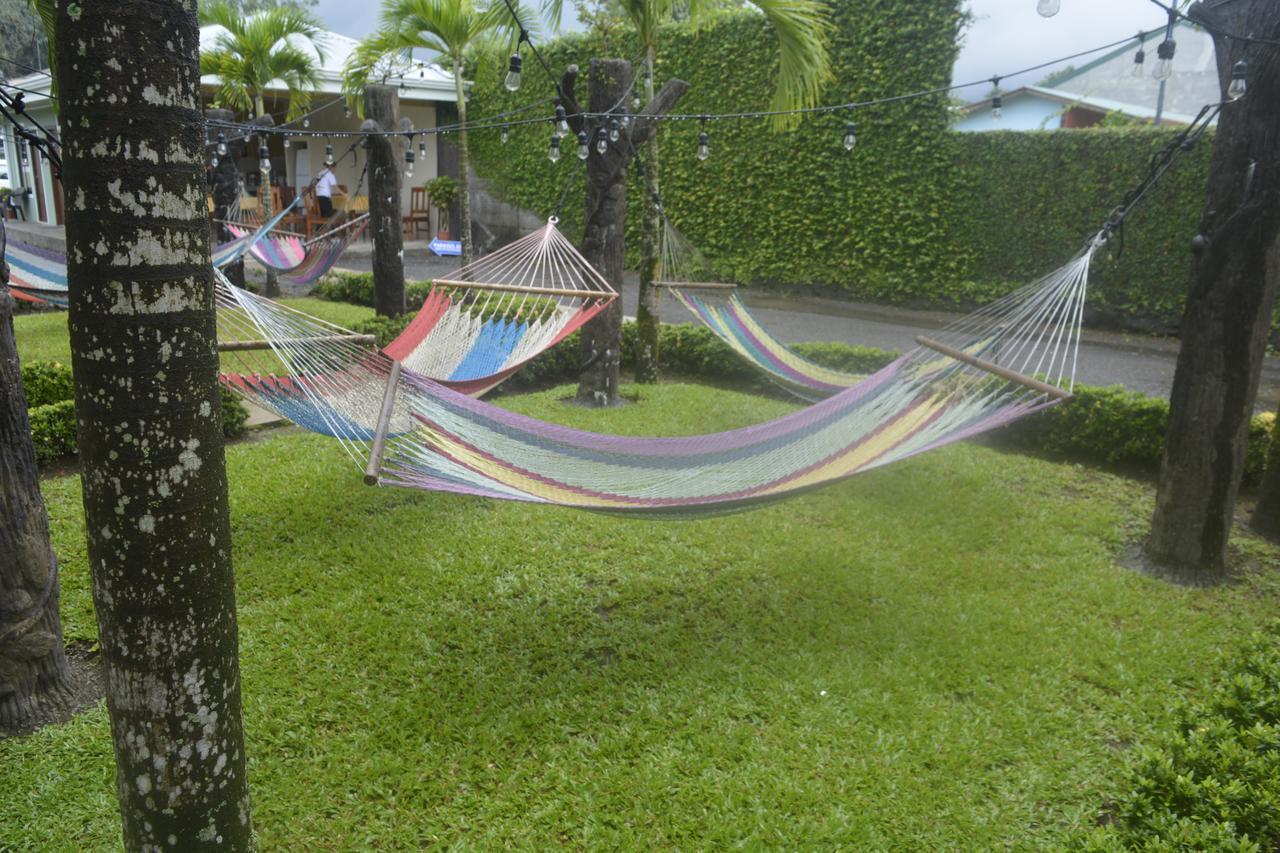 La Fortuna Backpackers Resort Exterior foto